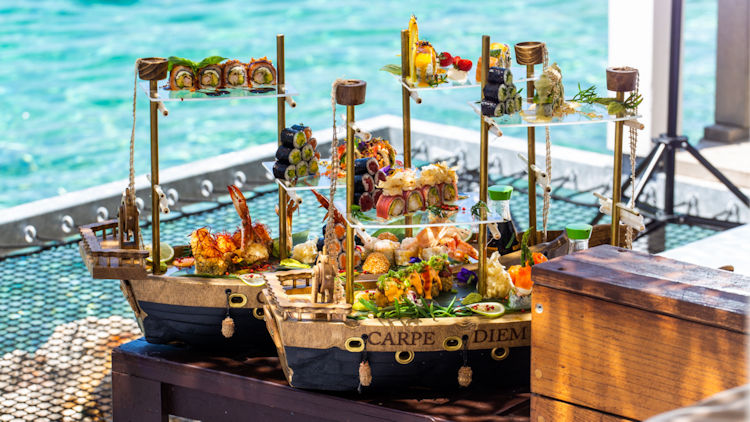 Carpe Diem Beach food
